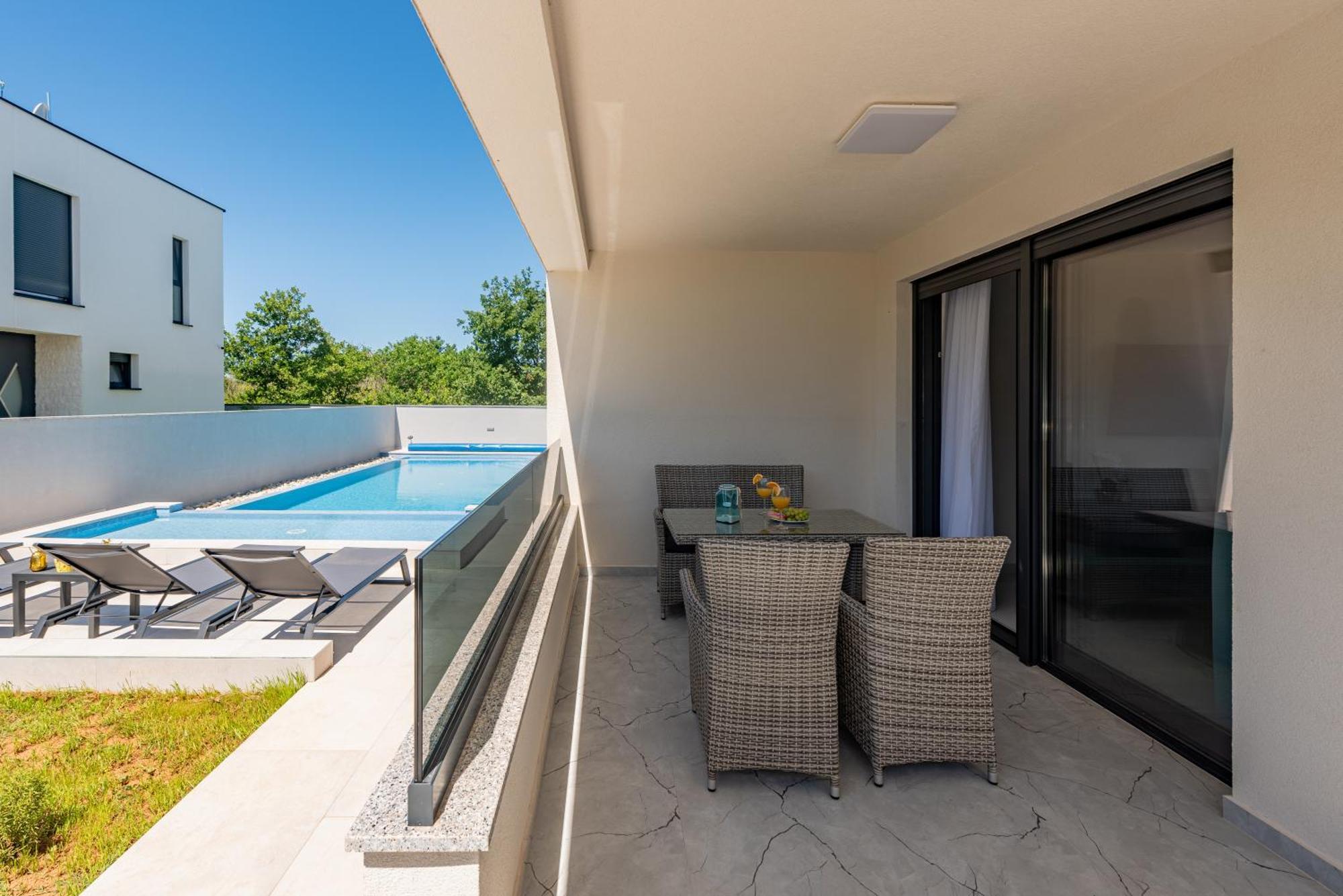 Apartments Menalo Elegance Zaton  Ngoại thất bức ảnh
